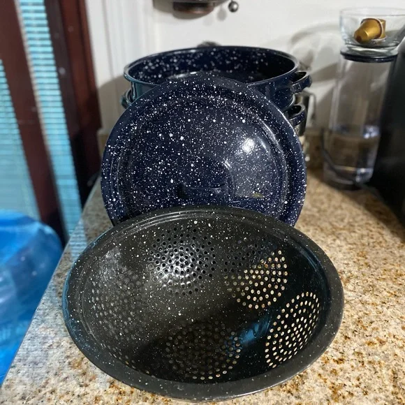 Granite Ware Enamel on Steel Multiuse Pot - Picture 3 of 6